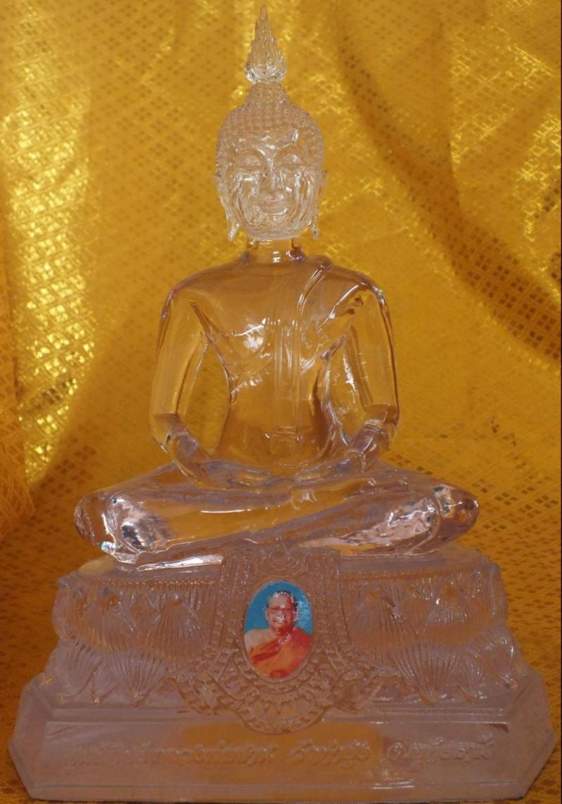 พระแก้วใส หน้าตัก 5 นิ้ว หลวงพ่อฤาษีลิงดำ วัดท่าซุง จ.อุทัยธานี