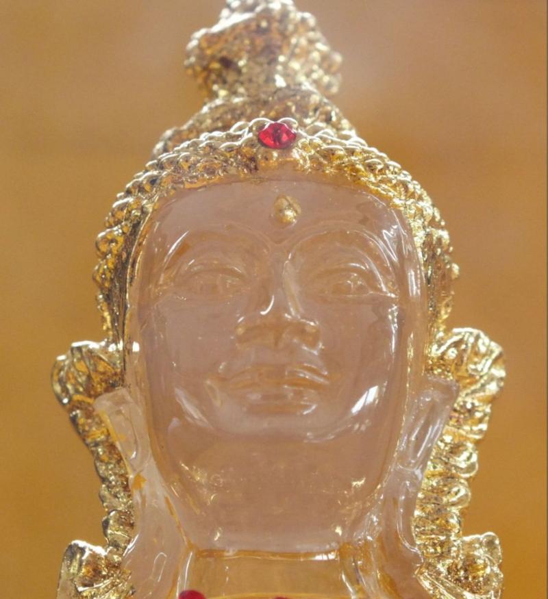 พระแก้วทรงเครื่องฤดูร้อน วัดท่าซุง จ.อุทัยธานี