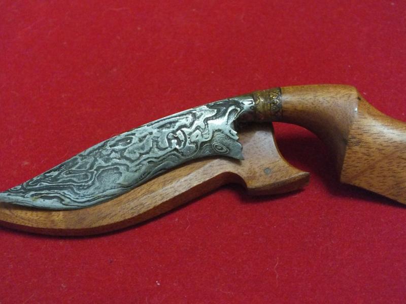 มีดครูมงคลอโนโม พ่อท่านคล้อย วัดภูเขาทอง อ.ควนขนุน จ.พัทลุง