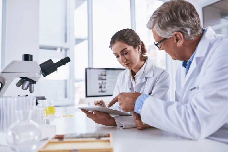Lab Research Assistant Skills, Experience, and Job Requirements