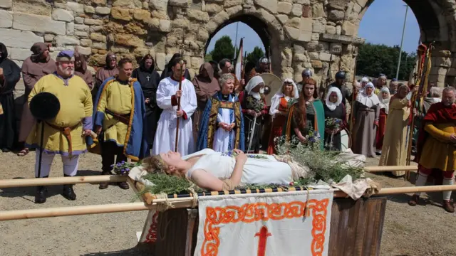 Gloucester funeral procession honours Aethelflaed, Lady of the Mercians