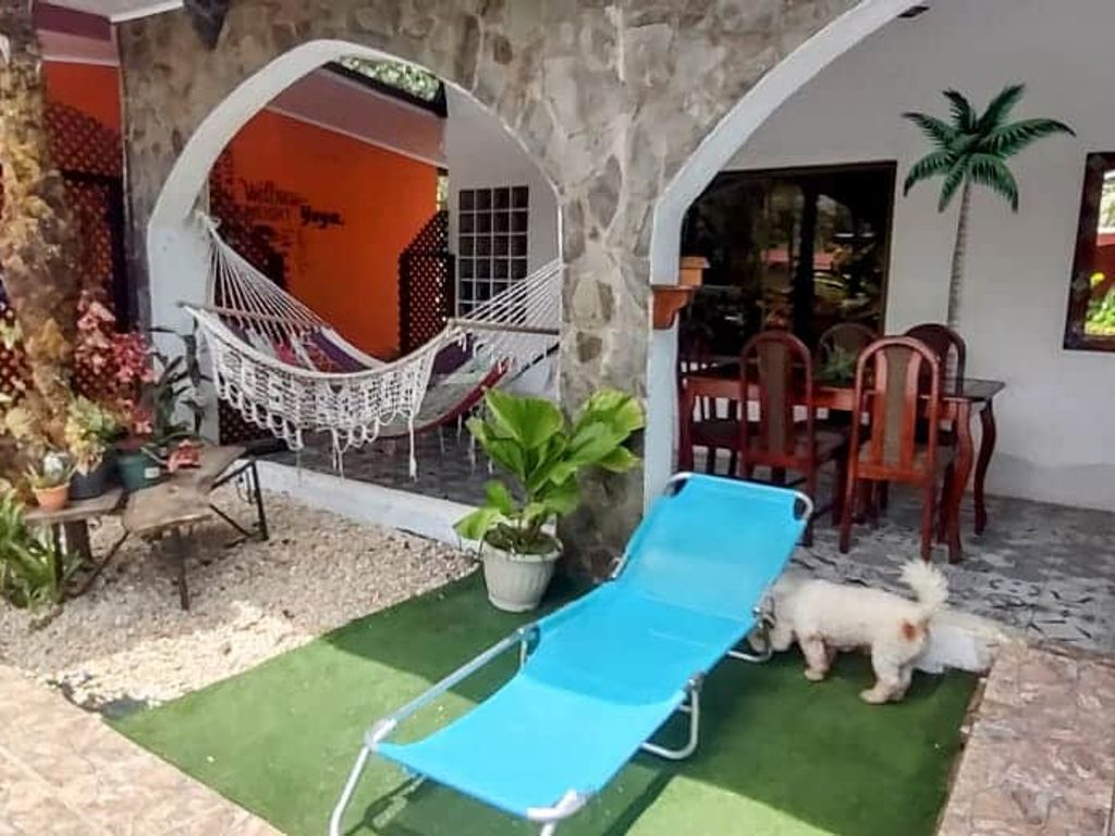 Foto 6 de Centro de Retiros y Complejo Vacacional Boutique de 8 Habitaciones en Jacó