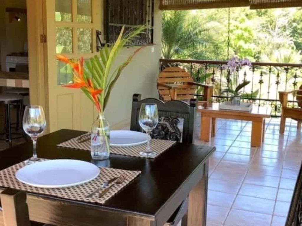 Foto de Complejo de 8 Villas y Piscina en Playa Hermosa - Inversión Llave en Mano