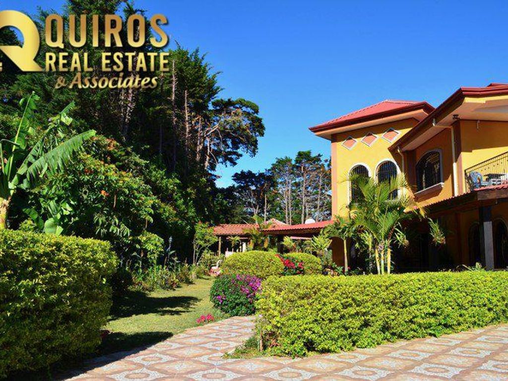 Foto 11 de Residencia de Lujo con Casa de Huéspedes en Santo Domingo, Heredia