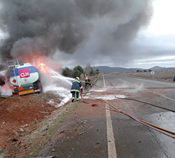 Imagen de la pregunta: El medio ambiente, ¿se ve afectado por los accidentes de tráfico?