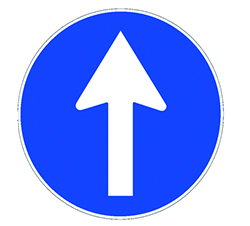Imagen de la pregunta: Esta señal, ¿prohíbe el cambio de dirección en la próxima intersección?