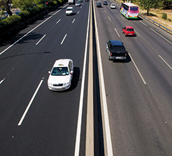 Imagen de la pregunta: En las autovías, ¿cuál es la velocidad mínima permitida para turismos?