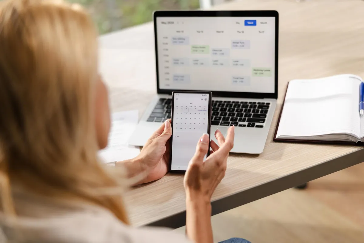 Cómo dejar de agendar citas por WhatsApp: guía para salones, spas y consultorios