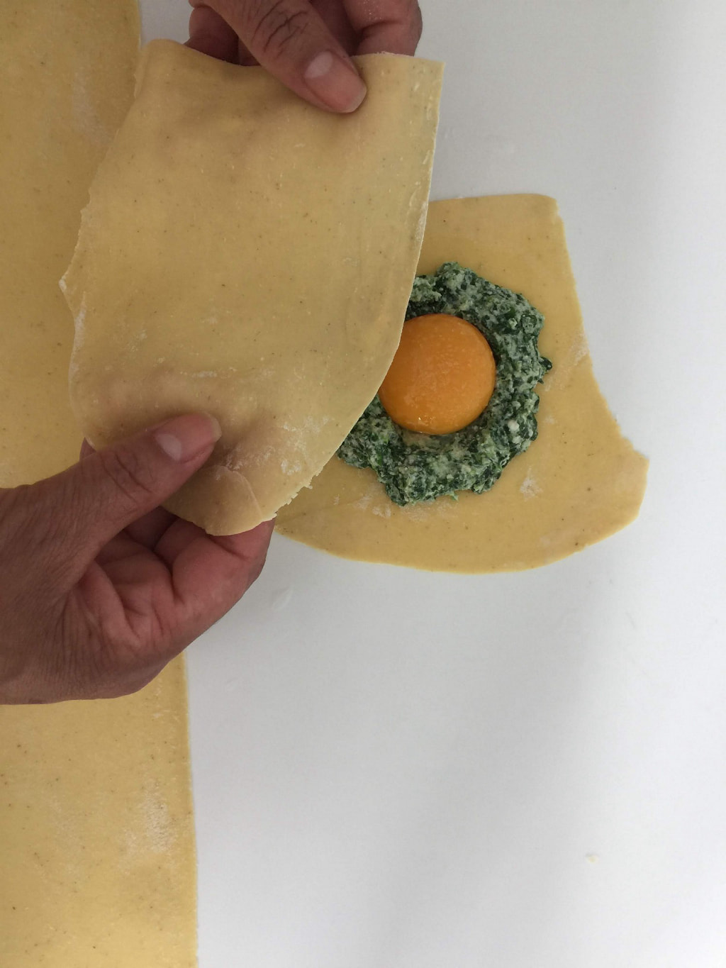 Raviolone de Gema