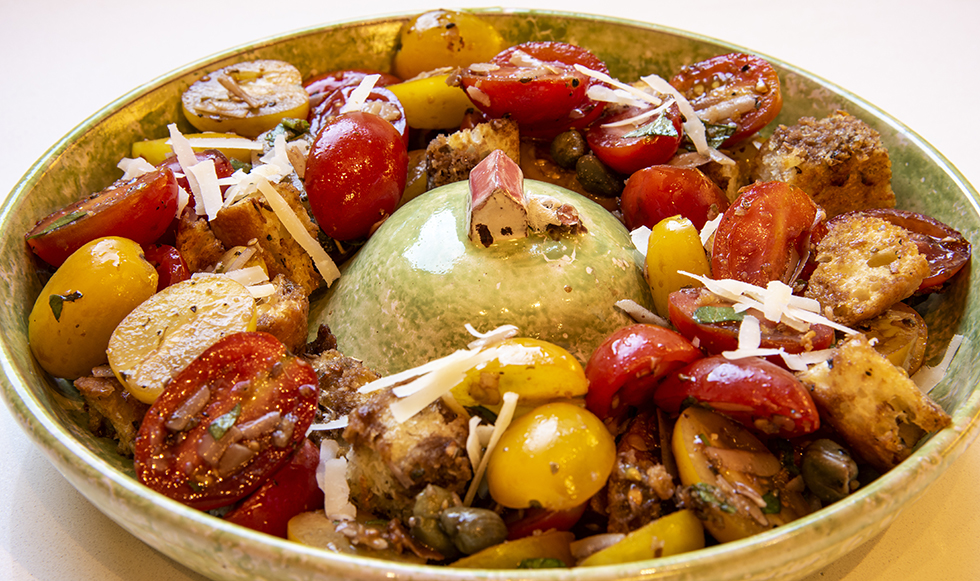 Salada Toscana de Tomates com Croutons de Ciabatta