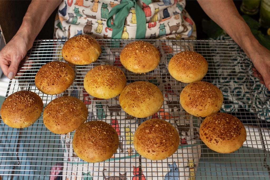 Pãozinho de Requeijão com Levain