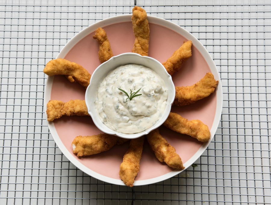 Tirinhas de Peixe com Maionese de LImão