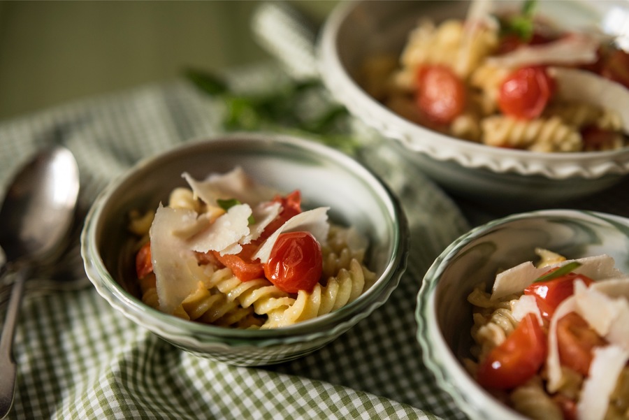 Fusilli al Pesto e Pomodorini