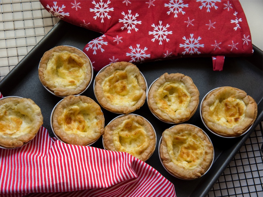 Empadinhas de Queijo com Massa Folhada