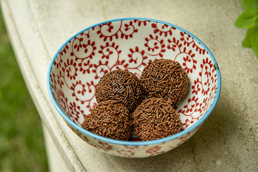 Brigadeiro de Leite de Amêndoa sem Lactose