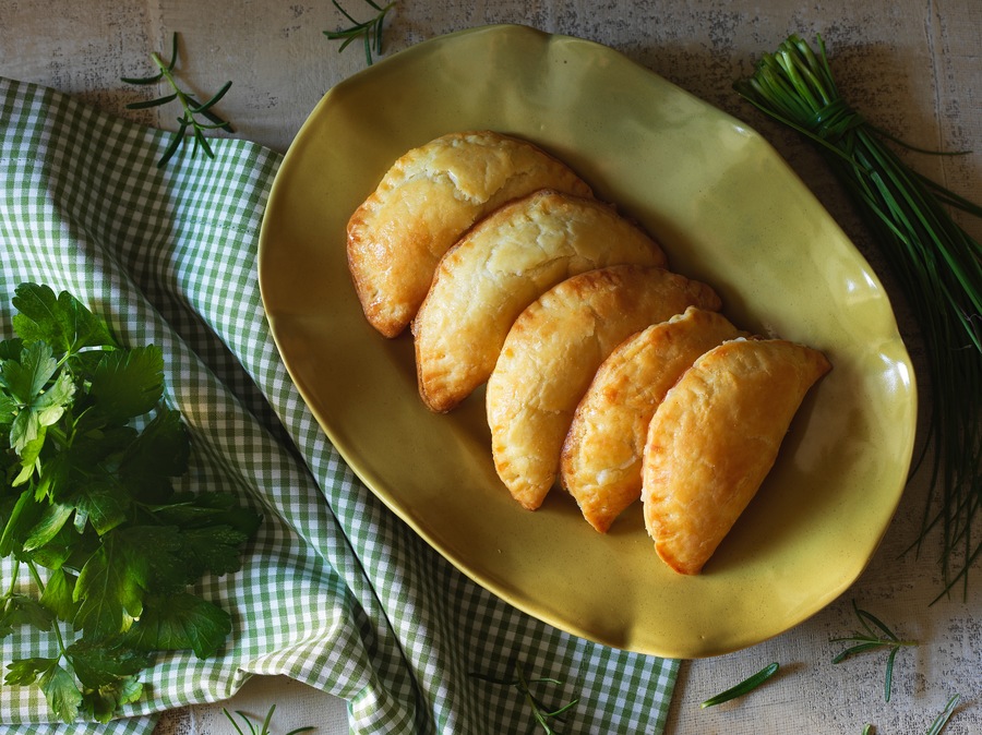 Pasteizinhos de Forno com Catupiry