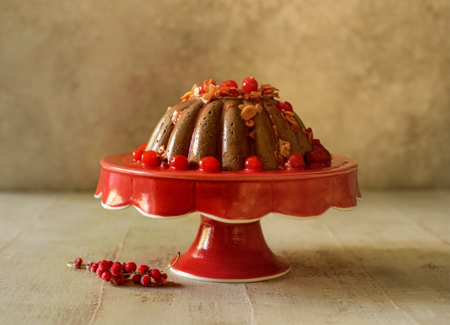 Mousse de Chocolate ao Molho de Cereja com Amêndoa