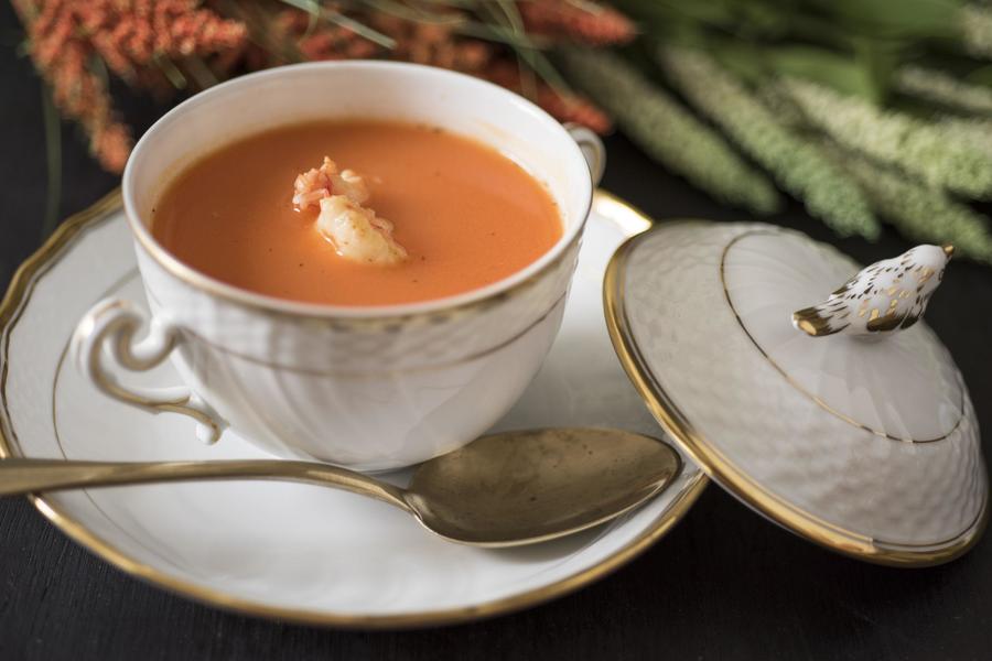 Sopa Fria de Cenoura e Gengibre com Camarão