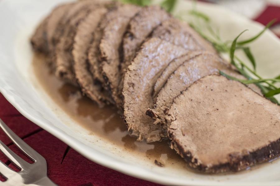 Carne Assada na Panela com Vinho Barolo