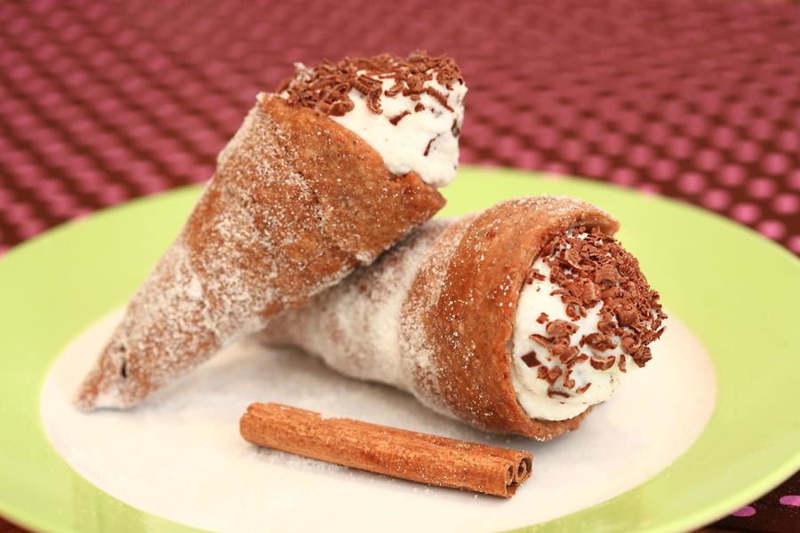 Cannoli alla Siciliana