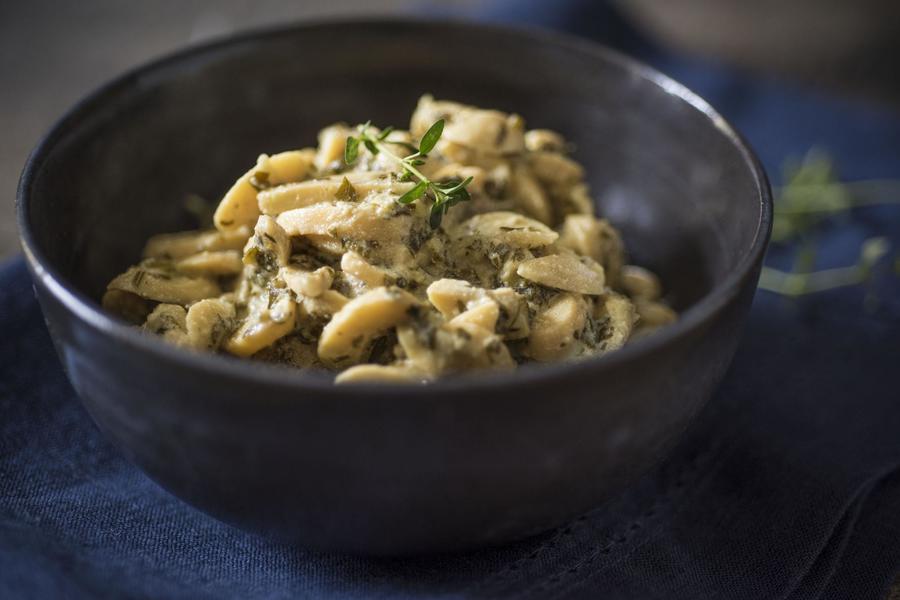 Salada de Cogumelos com Molho de Iogurte Natural