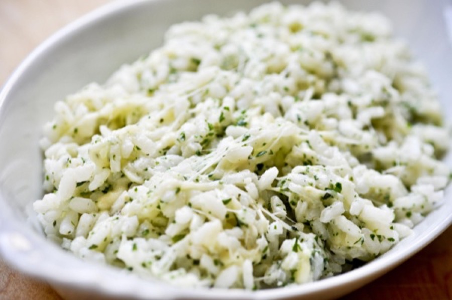 Risoto Romano - Arroz Cozido com Parmesão, Mussarela e Manjericão