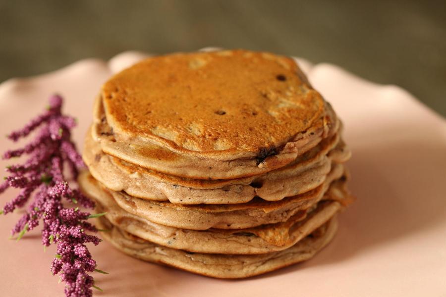 Panquecas de Chocolate com Calda Quente de Chocolate