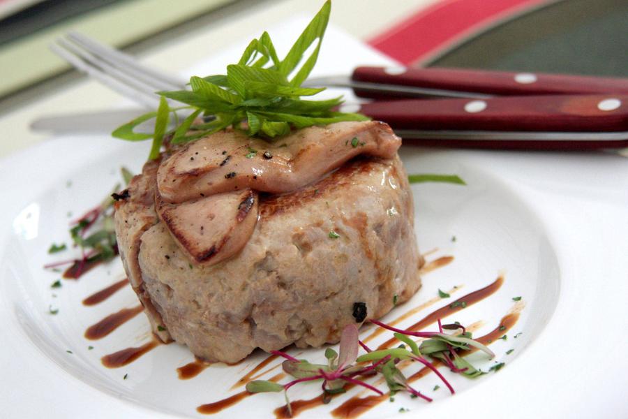 Hambúrguer de Atum com Foies Gras