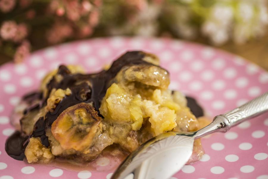 Torta Crocante de Banana com Fudge de Chocolate