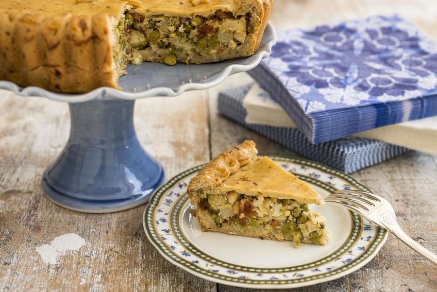 Torta de Legumes com Massa Temperada