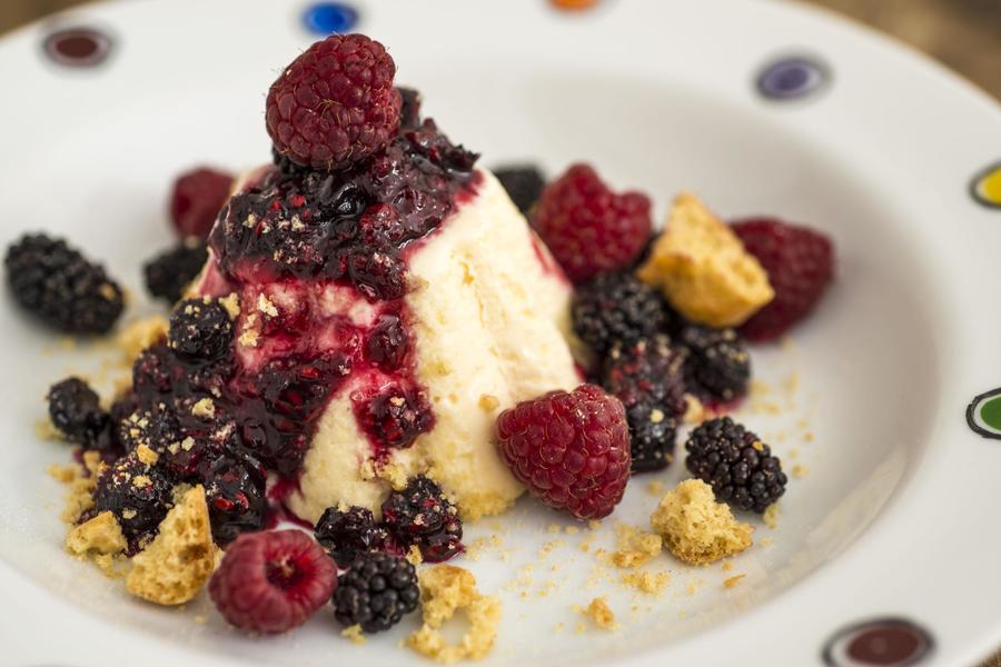 Semifreddo di Miele ai Frutti di Bosco