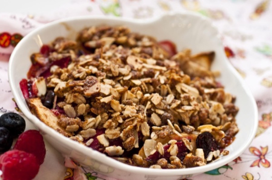 Grantin de Frutas com Granola Caseira