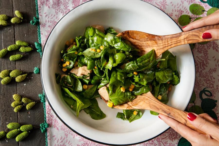 Salada de Frango, Espinafre e Milho Verde