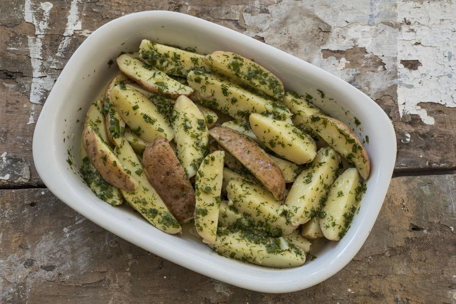 Salada de Batata com Vinagrete de Dill