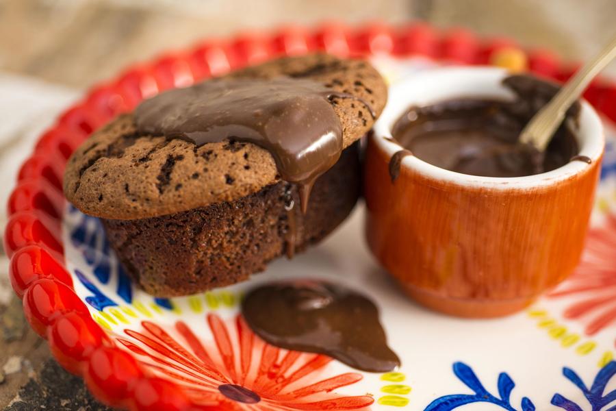 Chocolate Pudding com Calda de Chocolate