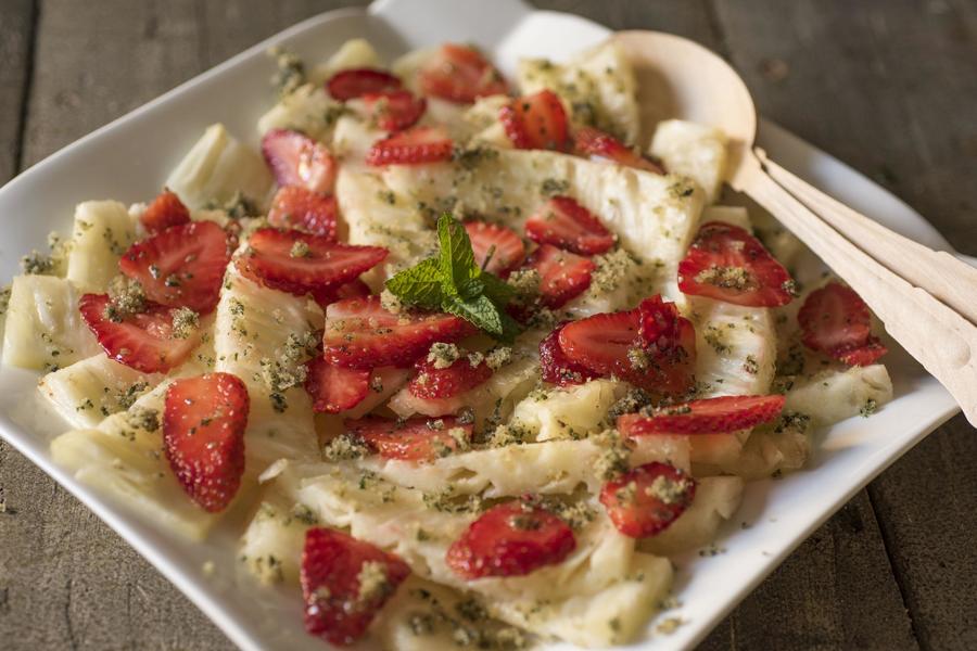 Carpaccio de Frutas com Açúcar de Hortelã