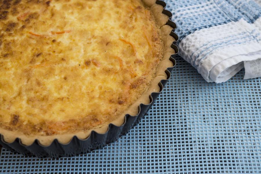 Quiche de Emmental, Cebola e Cenoura Caramelada