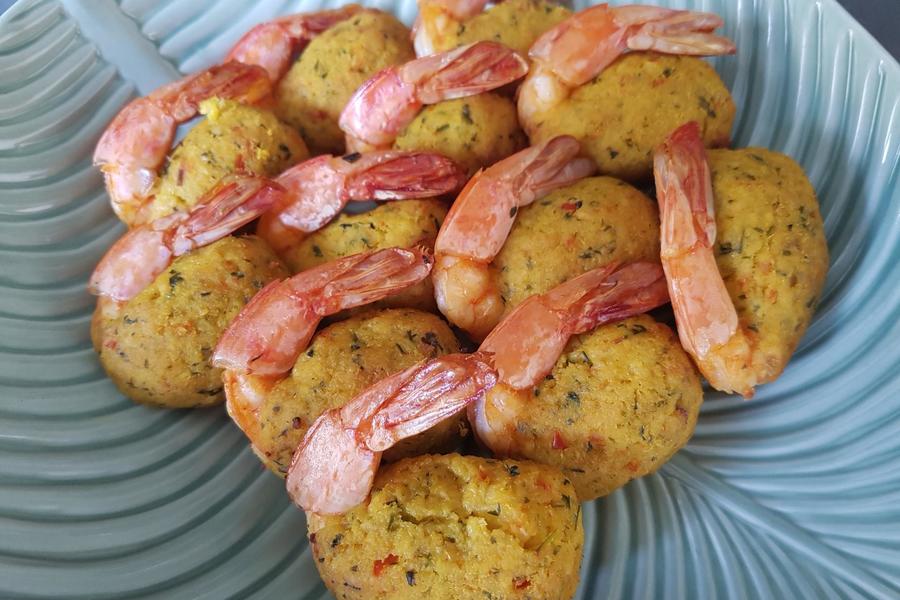 Bolinho de Camarão