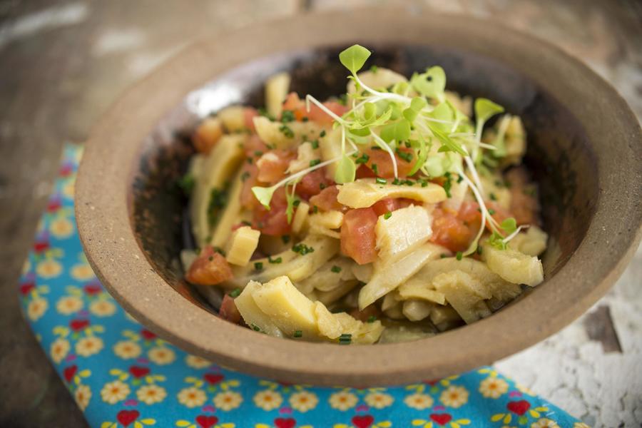 Caponata de Alcachofra e Tomate 