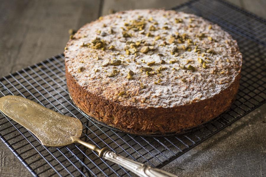 Bolo de Cenoura, Amêndoa e Coco