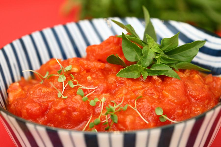  Molho de Tomate e Manjericão (Sugo e Basilico)