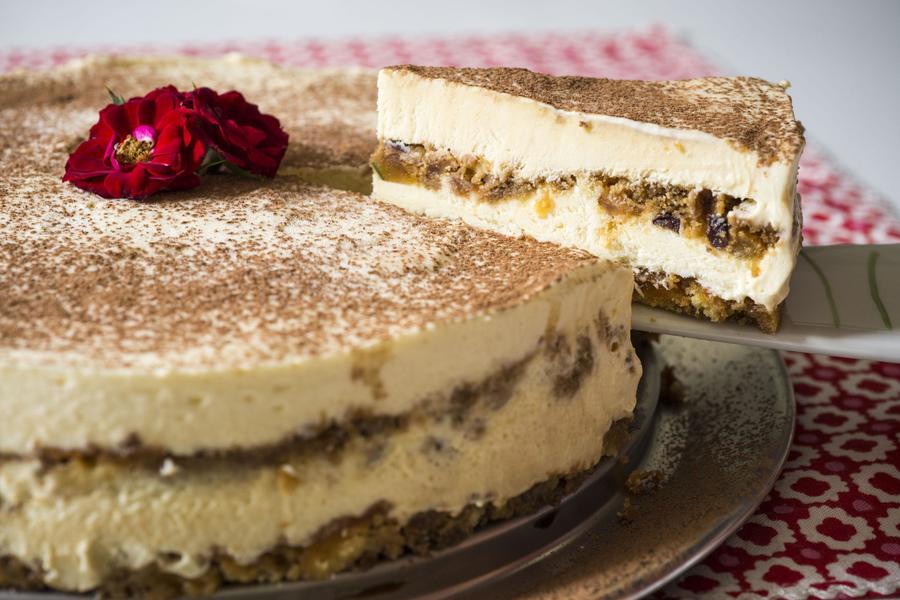 Frozen Tiramisu Cake