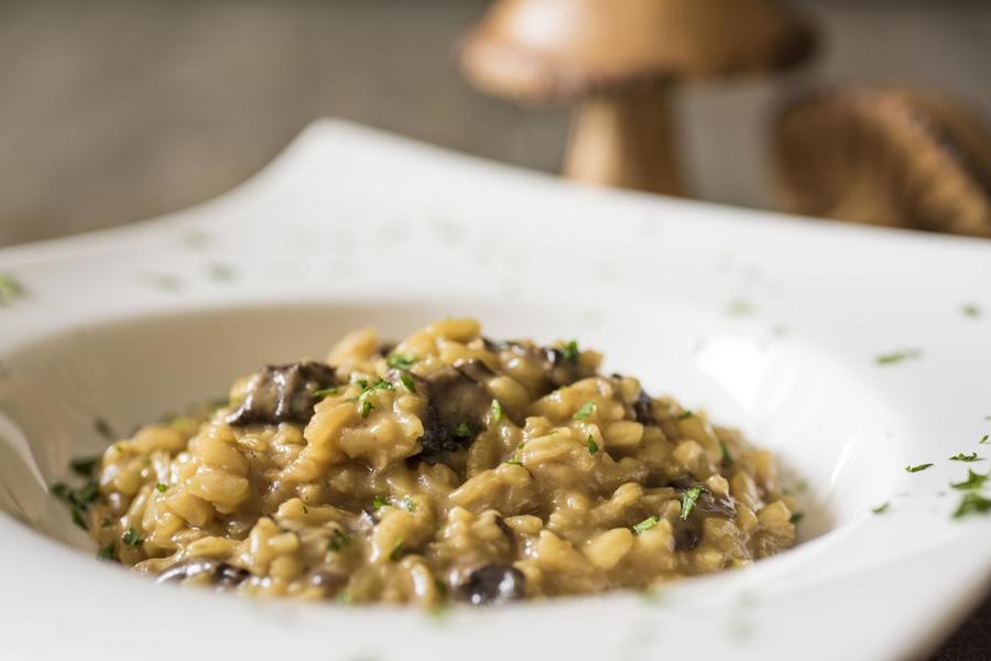 Risoto de Funghi Tá na mesa