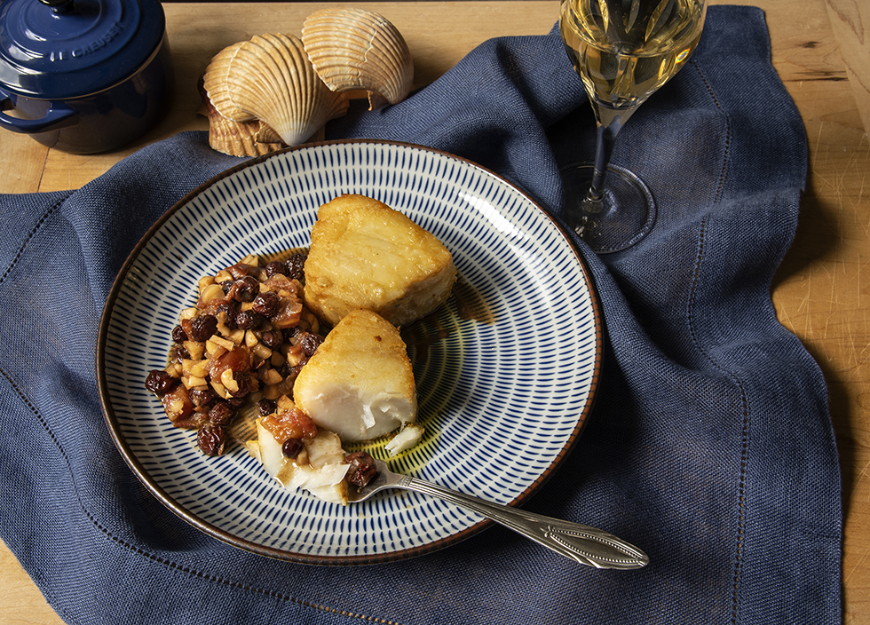 Bacalhau ao Vinagrete de Frutas Secas