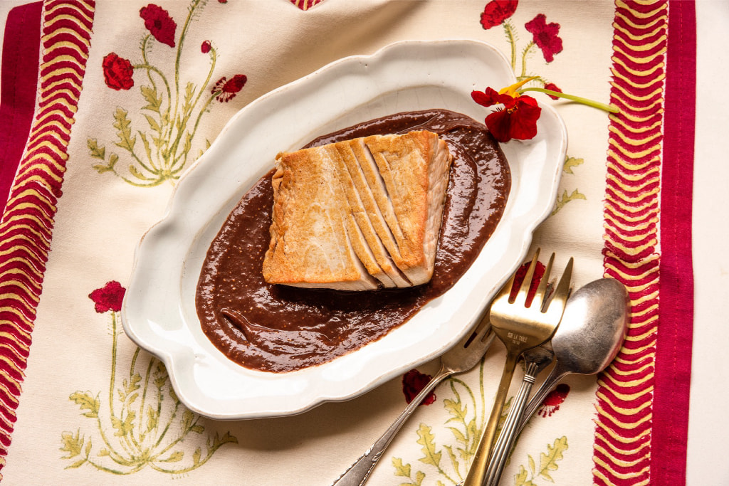 Steak de Atum com Molho de Figo