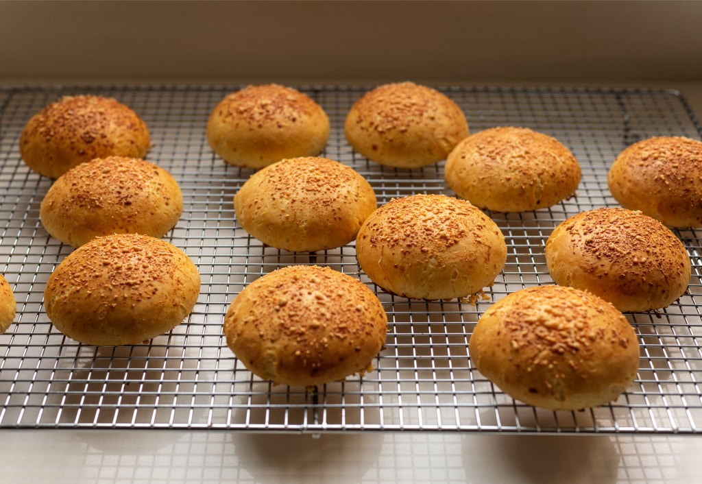 Pãozinho de Requeijão com Levain