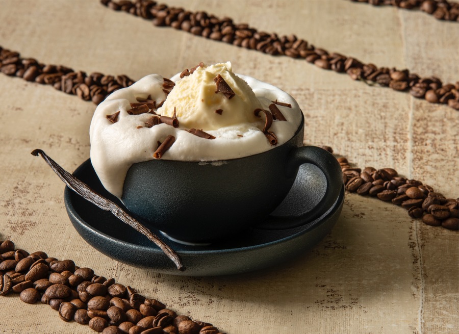 Café Gelado com Baunilha e Espuma de Leite Caramelizada