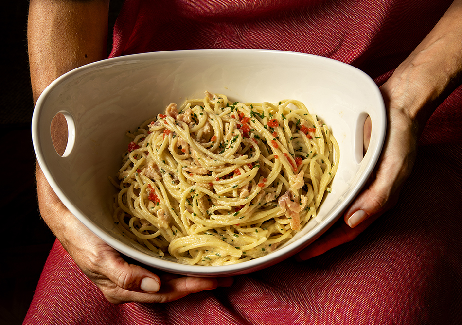 Spaghetti Alfredo com Salmão Defumado