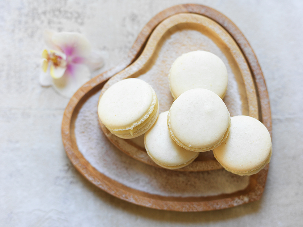 Macaron com Recheio de Chocolate Branco e Baunilha