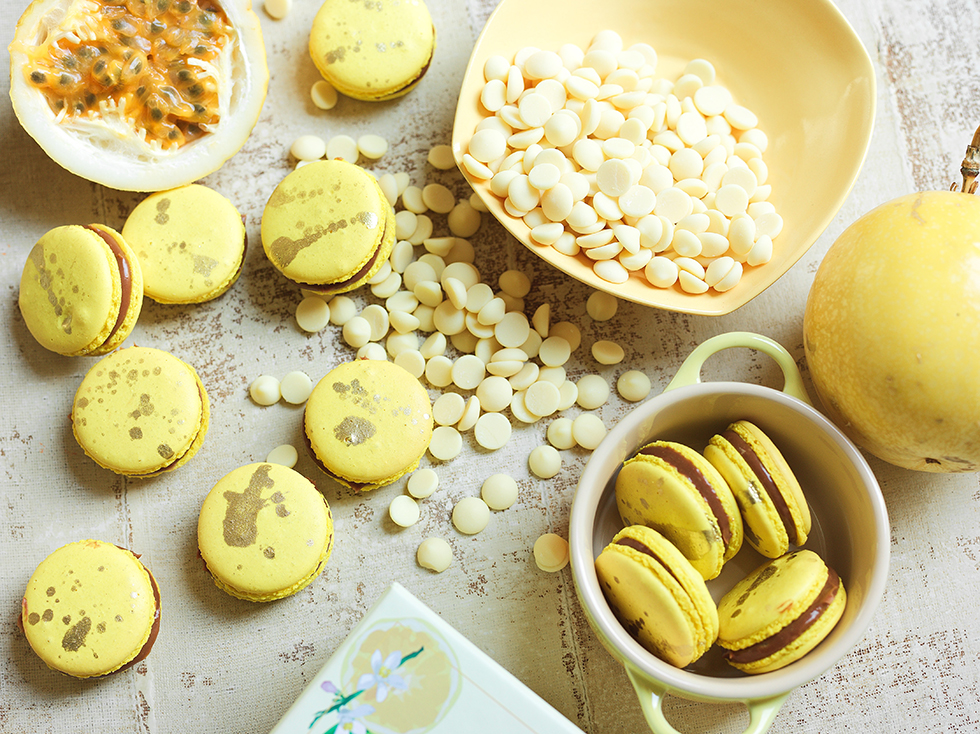 Macaron com Recheio de Chocolate ao Leite e Maracujá